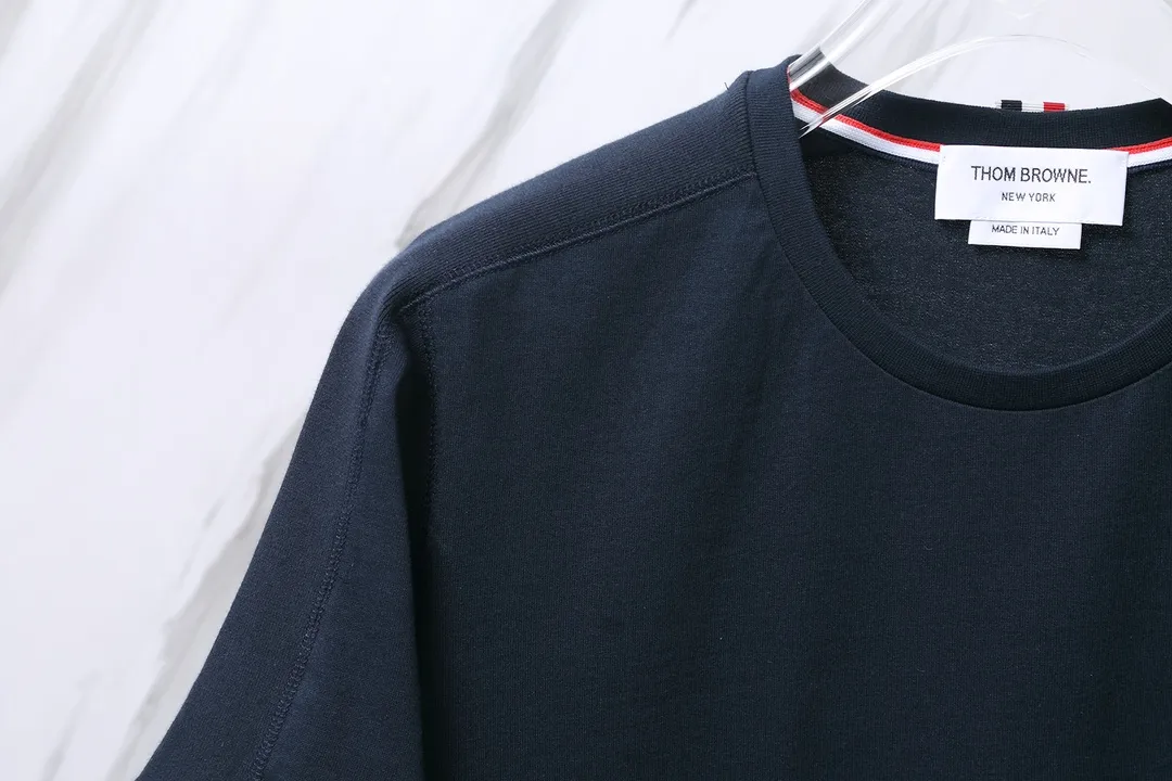 ：T 11（TB T ） THOM BROWNE TB 230 T 230 Authentic Factory Quality Same Style + Authentic Size：0/1/2/3/4 ：White/Black/Navy Blue/Gray